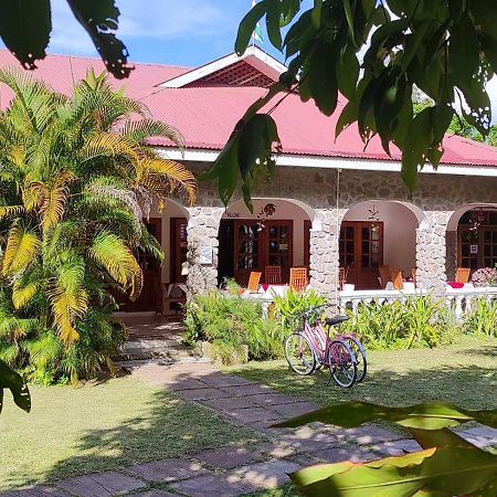 Villa Rafia Baie Sainte Anne Exterior foto