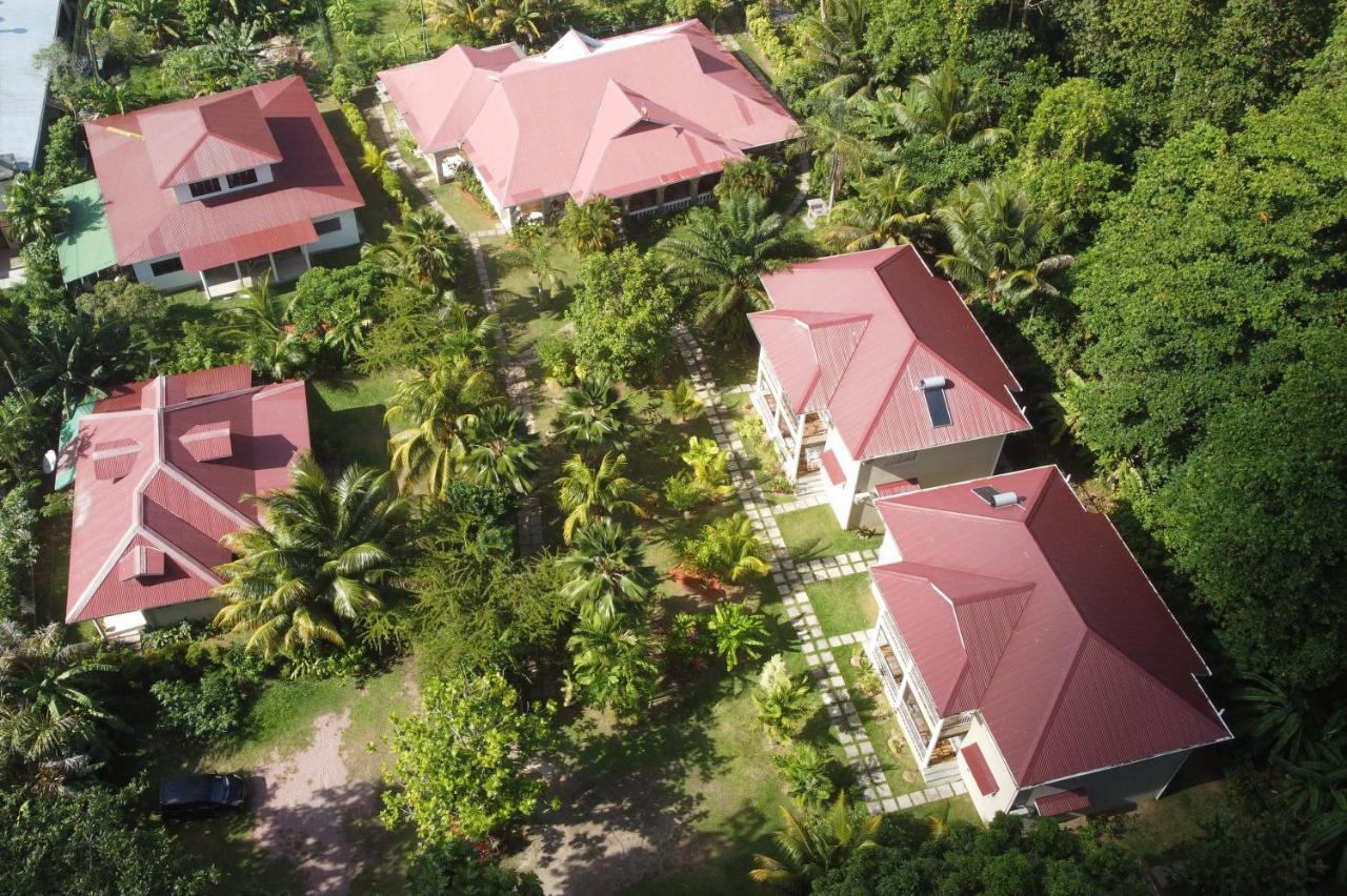 Villa Rafia Baie Sainte Anne Exterior foto