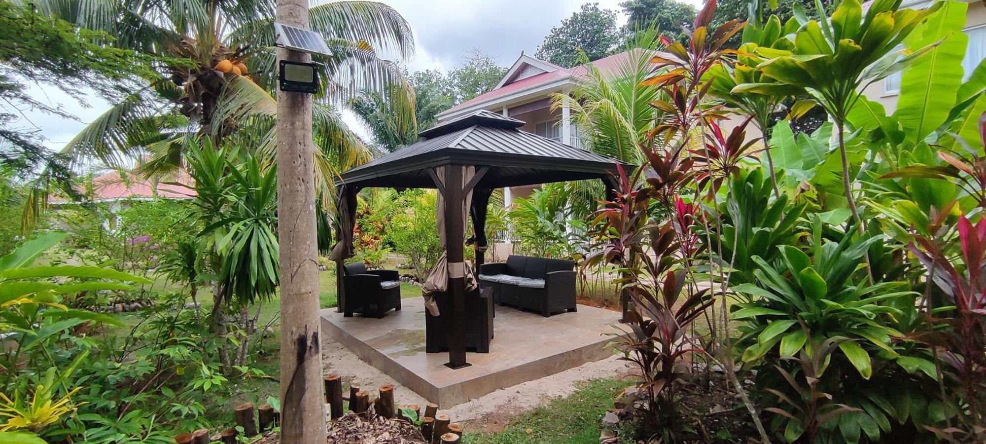 Villa Rafia Baie Sainte Anne Exterior foto