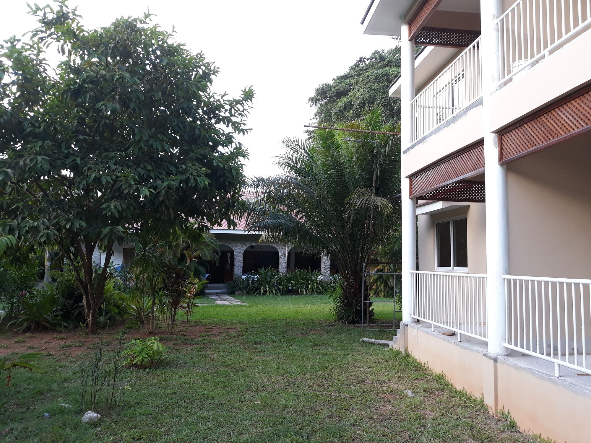 Villa Rafia Baie Sainte Anne Exterior foto